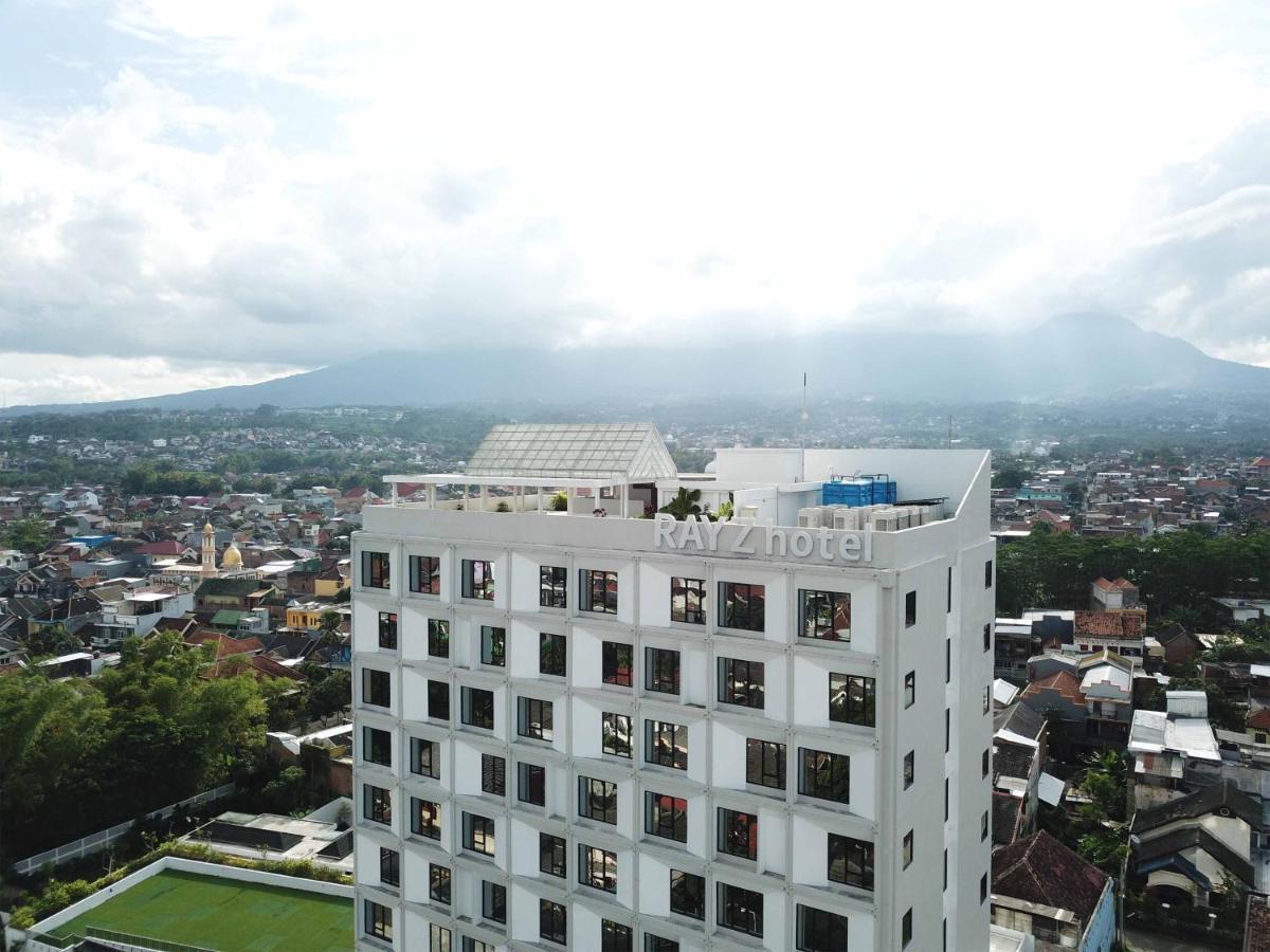 Rayz Umm Hotel Маланг Екстер'єр фото